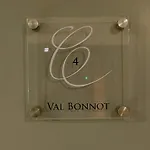 Au Coeur Des Bulles Hotel 3*