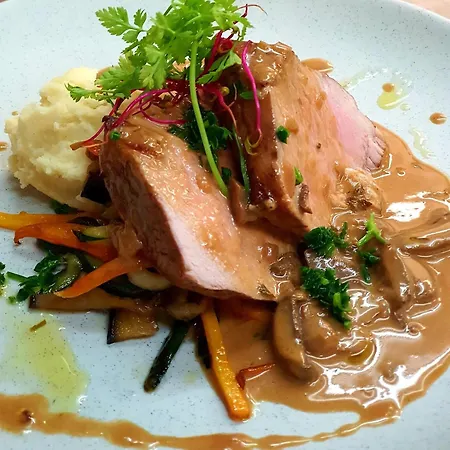 Hotell Au Coeur Des Bulles Loches-sur-Ource