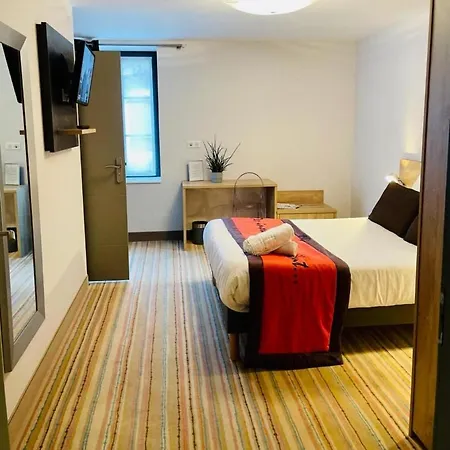 Au Coeur Des Bulles Hotel Loches-sur-Ource