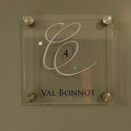 Au Coeur Des Bulles Hotell 4*