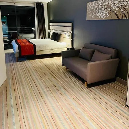 Au Coeur Des Bulles Loches-sur-Ource