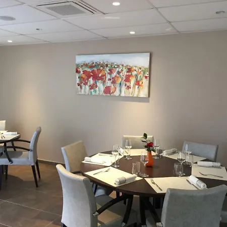 Au Coeur Des Bulles Hotel Loches-sur-Ource