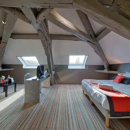 Hotel Au Coeur Des Bulles 4*