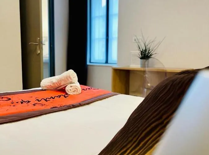 Au Coeur Des Bulles Hotel Loches-sur-Ource