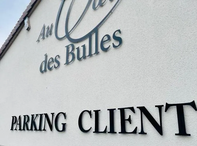 Hotel Au Coeur Des Bulles 3*