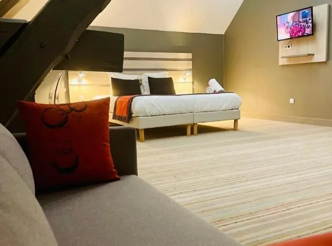 Hotel Au Coeur Des Bulles Loches-sur-Ource