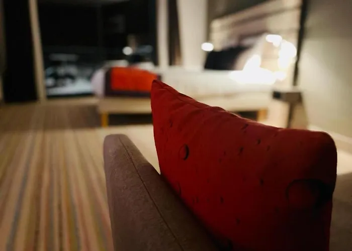 Hotel Au Coeur Des Bulles 3*